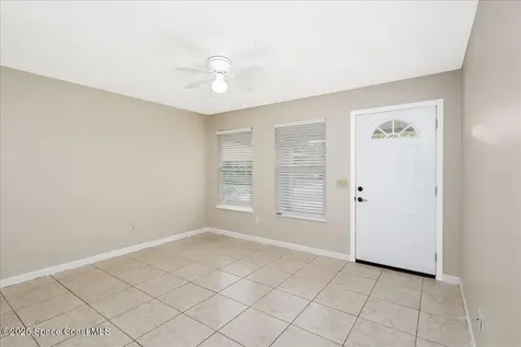 1076 Ivanhoe Street NW Palm Bay FL 32907