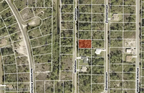 451 Windsor Avenue S Lehigh Acres FL 33974