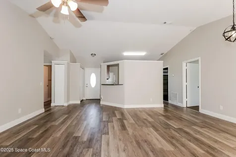 785 2nd Place SW Vero Beach FL 32962