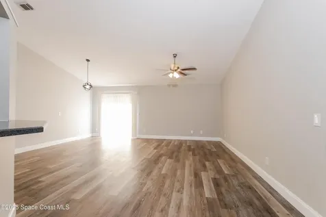785 2nd Place SW Vero Beach FL 32962