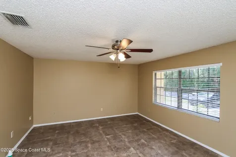 1511 Fairlee Avenue NW Palm Bay FL 32907