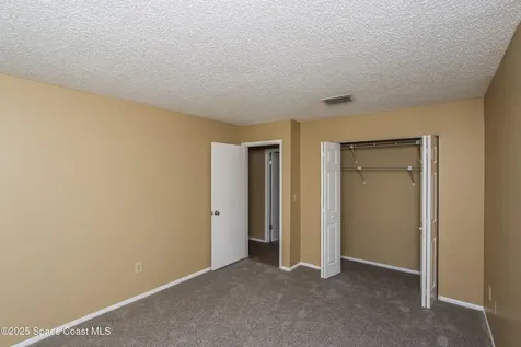 1511 Fairlee Avenue NW Palm Bay FL 32907