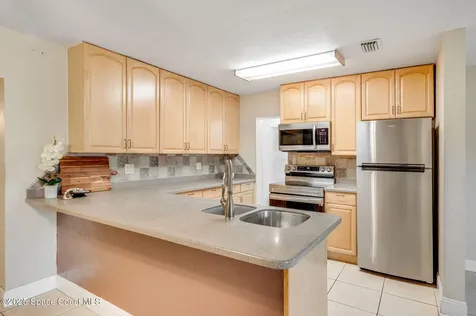 421 4th Street Merritt Island FL 32953