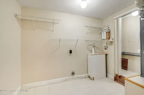 421 4th Street Merritt Island FL 32953