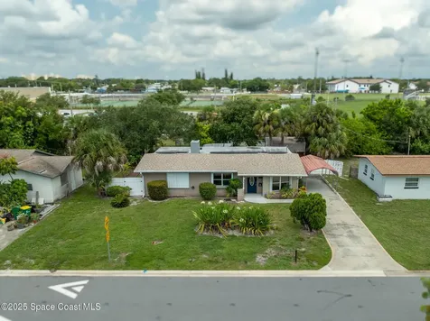 421 4th Street Merritt Island FL 32953
