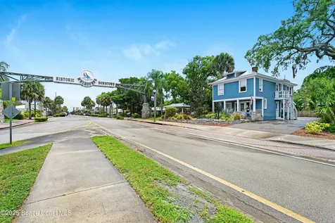 233 E New Haven Avenue Melbourne FL 32901