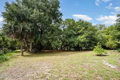 4625 Hidden Lakes Place Melbourne FL 32934