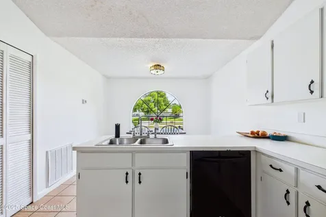 136 Emerson Drive NW Palm Bay FL 32907