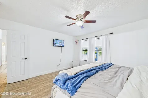 136 Emerson Drive NW Palm Bay FL 32907