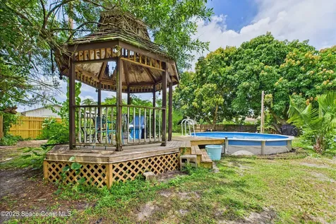 136 Emerson Drive NW Palm Bay FL 32907