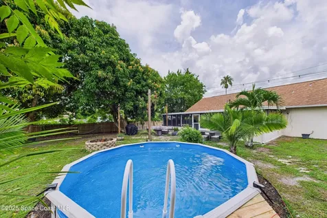 136 Emerson Drive NW Palm Bay FL 32907