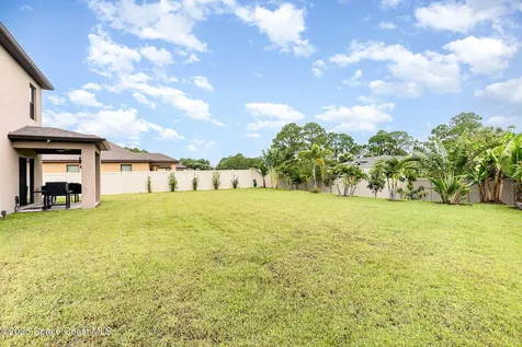 1494 Mineral Loop Drive NW Palm Bay FL 32907