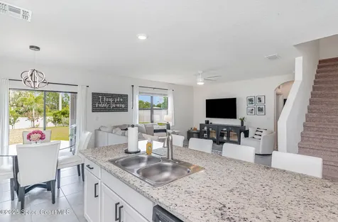 1494 Mineral Loop Drive NW Palm Bay FL 32907