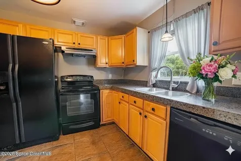 2510 White Oak Lane Titusville FL 32780