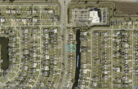 2513 Surfside Boulevard Cape Coral FL 33914