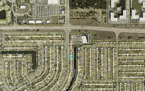 2513 Surfside Boulevard Cape Coral FL 33914