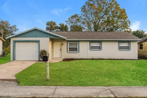 1137 Swan Street Melbourne FL 32935