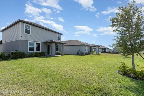 161 Pitching Wedge Drive Daytona Beach FL 32124