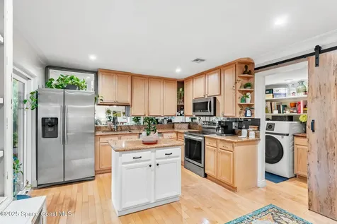 595 Park Avenue Satellite Beach FL 32937