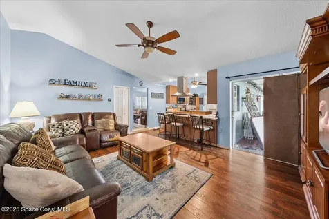 873 Ripley Terrace NE Palm Bay FL 32907