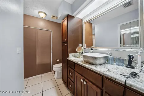 873 Ripley Terrace NE Palm Bay FL 32907