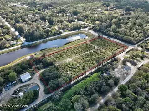 13765 99th Street Fellsmere FL 32948