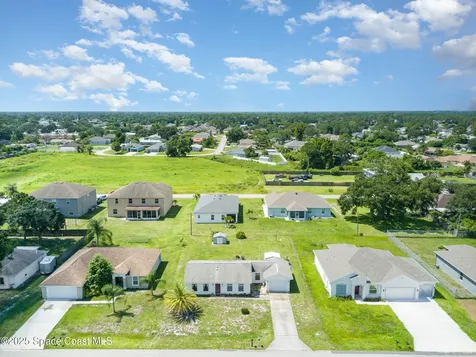 760 Grandeur Street SE Palm Bay FL 32909