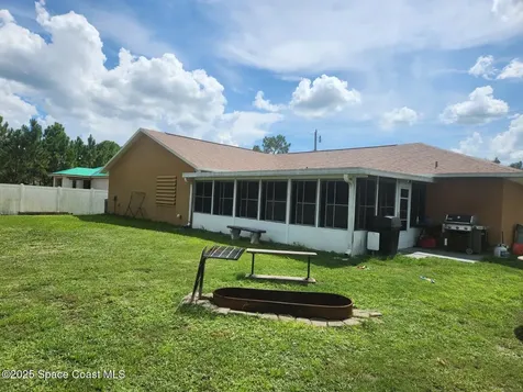 2971 SE Gabrysh Avenue SE Palm Bay FL 32909