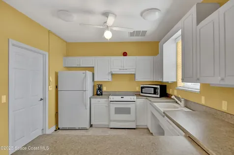 5 Indian River Avenue Titusville FL 32796