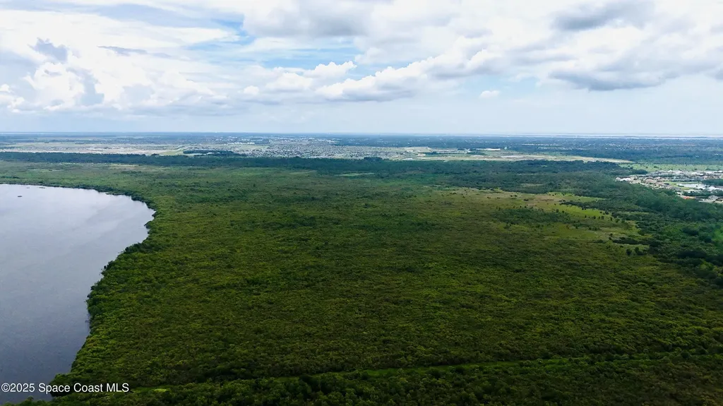 186.59 Acres Of Vacant Land Melbourne FL 32934