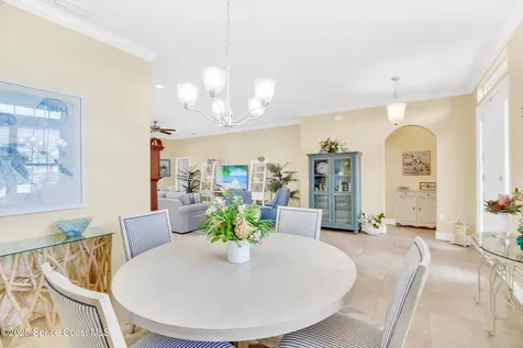 7201 E Village Square Vero Beach FL 32966