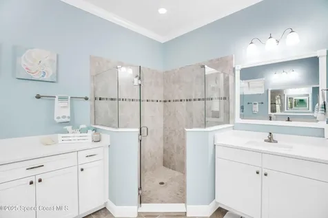 7201 E Village Square Vero Beach FL 32966