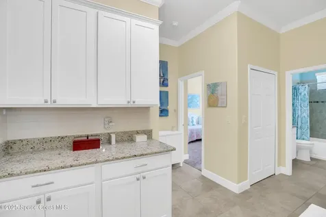 7201 E Village Square Vero Beach FL 32966