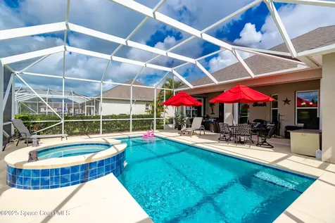 7201 E Village Square Vero Beach FL 32966