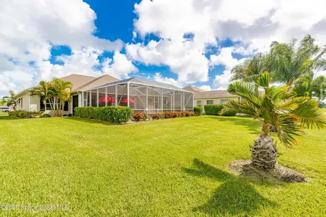 7201 E Village Square Vero Beach FL 32966