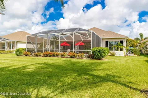 7201 E Village Square Vero Beach FL 32966