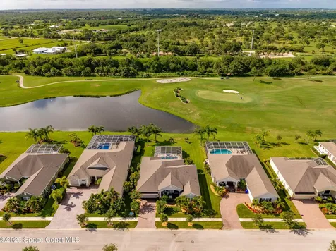 7201 E Village Square Vero Beach FL 32966