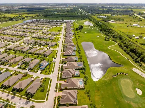 7201 E Village Square Vero Beach FL 32966
