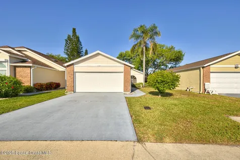 4124 Twin Oaks Boulevard Melbourne FL 32901