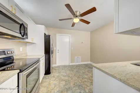 4124 Twin Oaks Boulevard Melbourne FL 32901