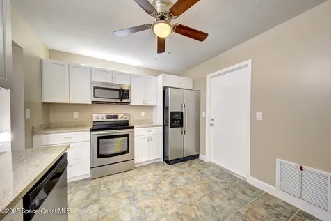 4124 Twin Oaks Boulevard Melbourne FL 32901