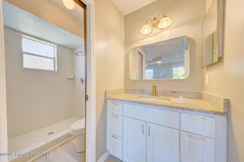 4124 Twin Oaks Boulevard Melbourne FL 32901