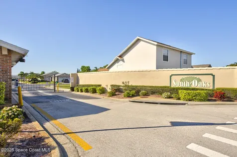 4124 Twin Oaks Boulevard Melbourne FL 32901