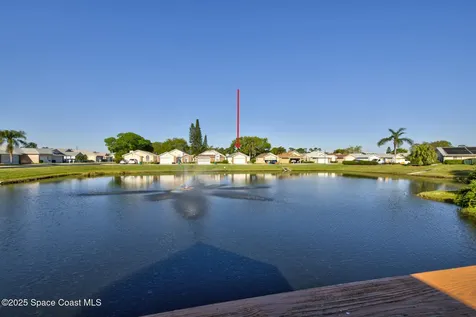 4124 Twin Oaks Boulevard Melbourne FL 32901