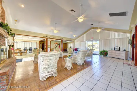 4124 Twin Oaks Boulevard Melbourne FL 32901