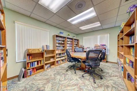 4124 Twin Oaks Boulevard Melbourne FL 32901