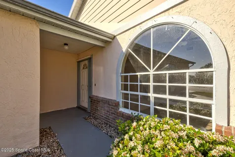 4124 Twin Oaks Boulevard Melbourne FL 32901