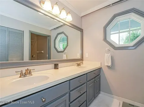 2945 70th Place Vero Beach FL 32967