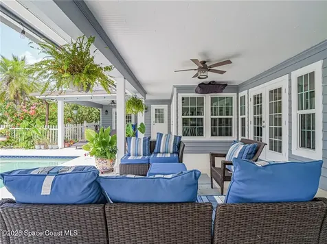 2945 70th Place Vero Beach FL 32967