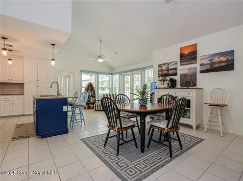 2945 70th Place Vero Beach FL 32967